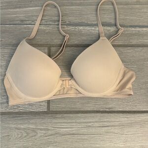 VS Pink bra 32AA front clasp